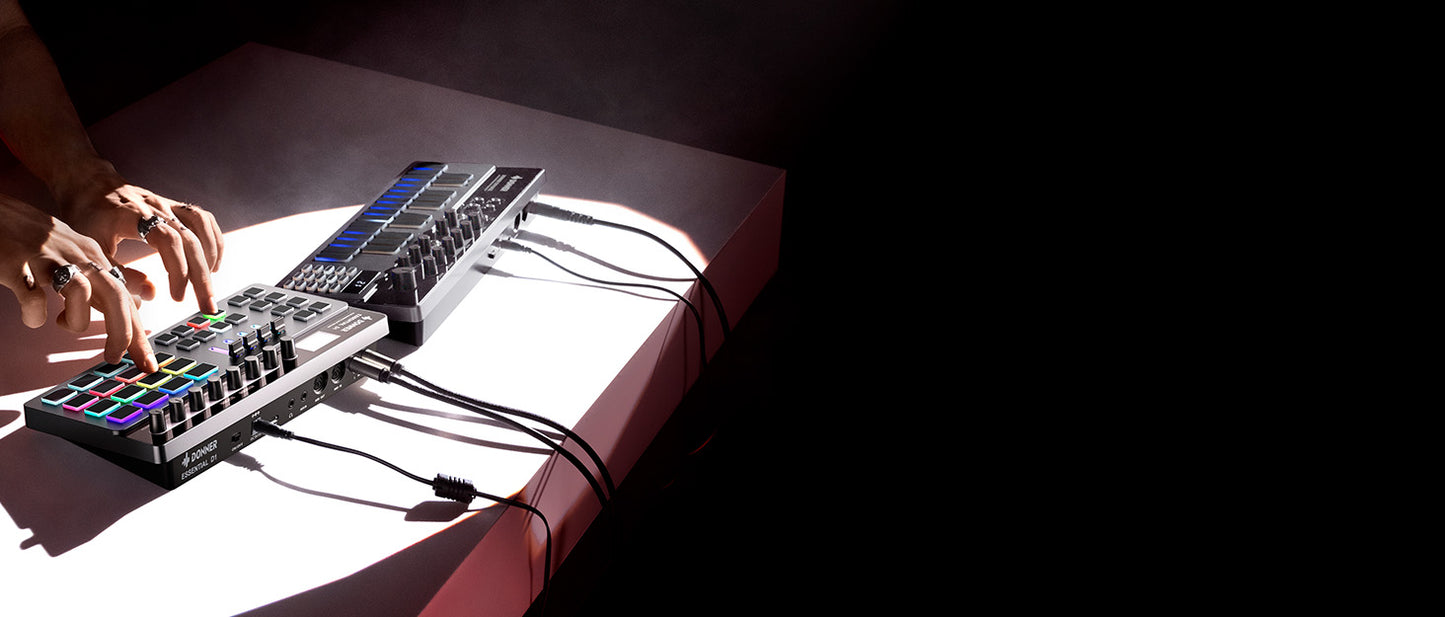 Donner Analog Bass Synthesizer and Sequencer, Donner Essential B1 with Intuitive User Interface.